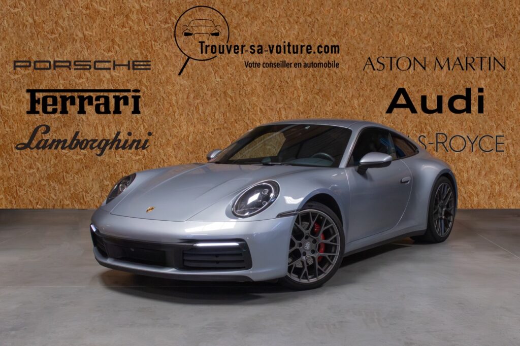 Porsche 911_992 CARRERA 4S