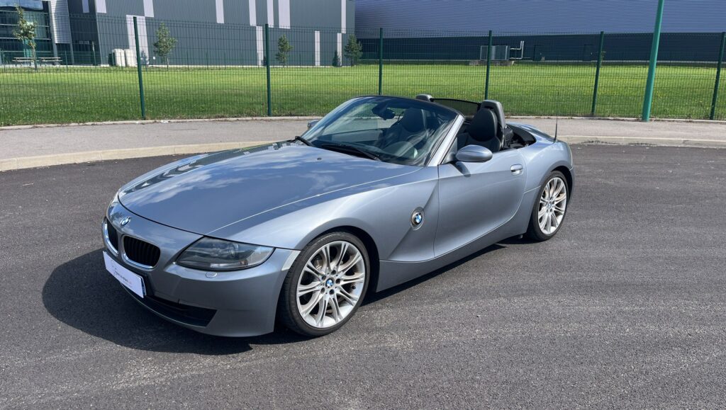 BMW Z4 2.5 L 177 ch
