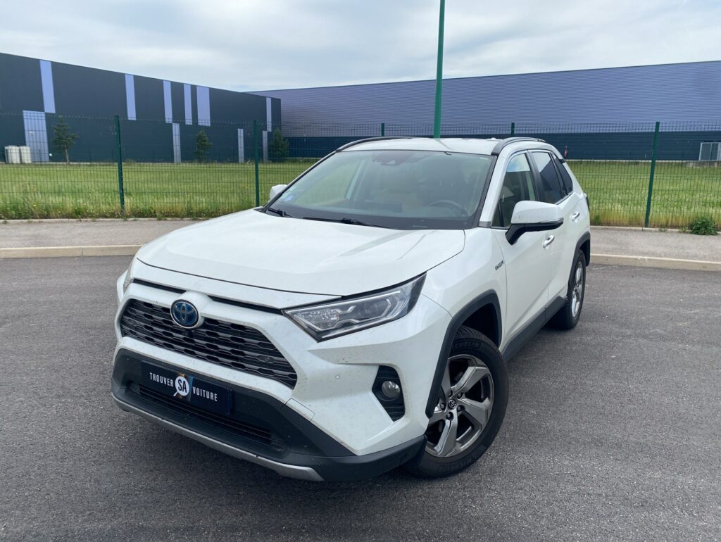 Toyota RAV4 2WD Lounge