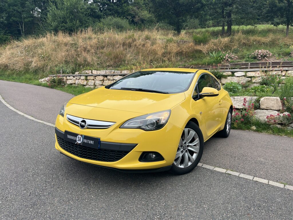 Opel Astra GTC 1.4 L 120 ch